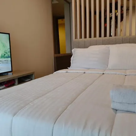 Comfort And Luxury Private Room At Goldcoast Pik Jakarta Exterior photo